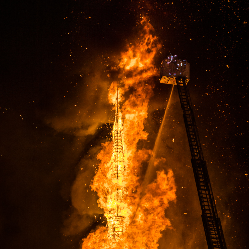valencia-las-fallas-festival-15