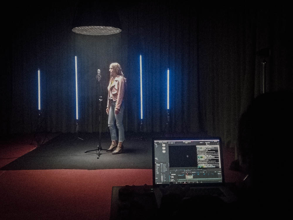 Roxette - Listen To Your Heart - Cover by Alice Fox ft. Rebeka Rajsek